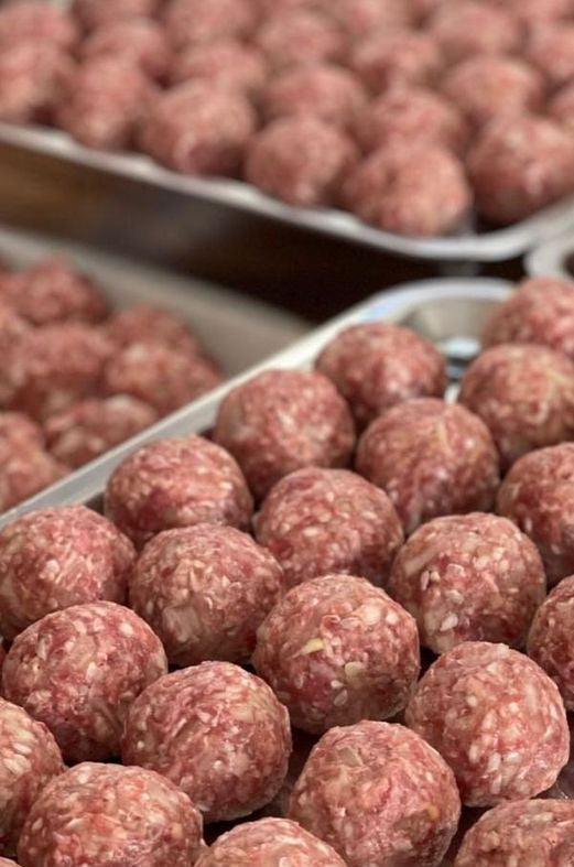 Тефтели из говядины(замороженный полуфабрикат) Упаковка 12 шт.