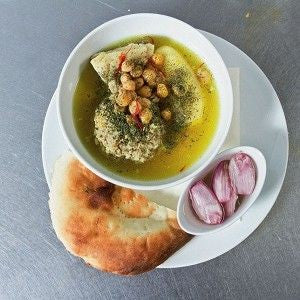 Kyufta-bozbash - Azerbaijani pea soup with large meatballs. (2 servings)