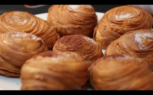 Puff pastry pies with meat "Chudu" 1 pc.