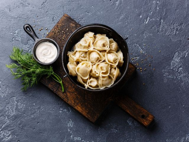 Hand-made dumplings 1 kg (frozen semi-finished product) pork + beef / Pelmeni (porc + boeuf)